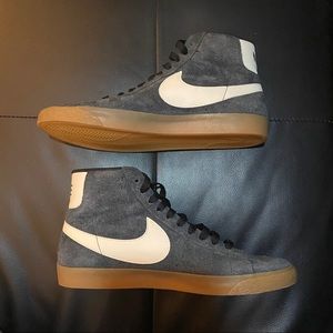 Nike Blazers (Mid Suede Vintage Black) Size 9W